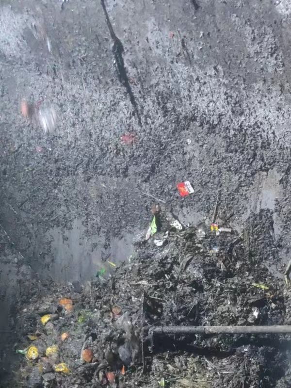 宝兴污水池清理